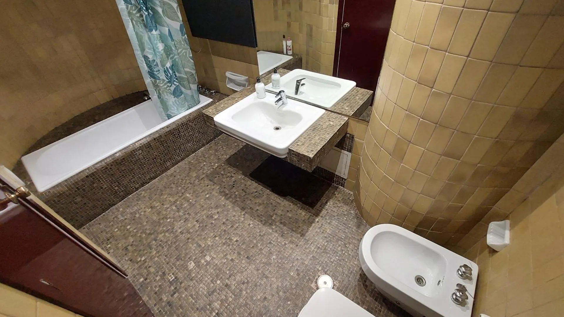 Coliving Corazon, Madrid 호텔 0*,  스페인